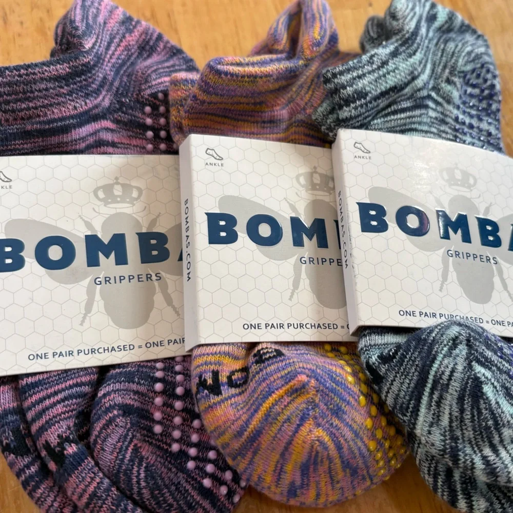 Bombas Women Striped Ankle Socks (10 Pairs) Size: L – Colors Sent Randomly - Picture 5 of 5